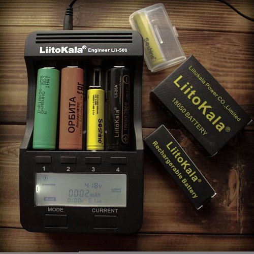 Зарядное устройство для аккумуляторов LiitoKala Lii-500